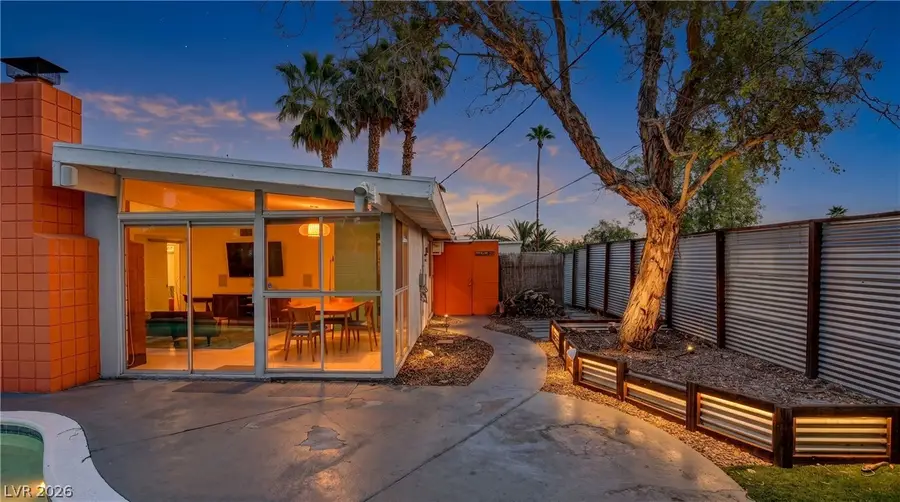 1995 Caballero Way, Las Vegas, NV 89169 - #3
