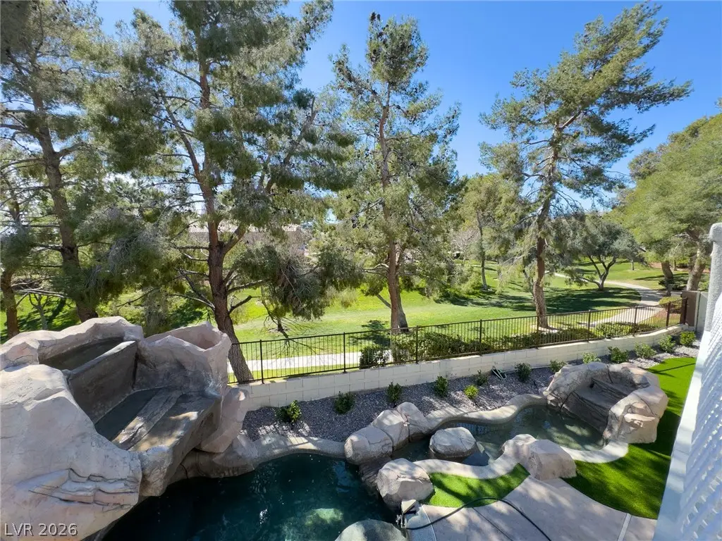9705 Floweret Avenue, Las Vegas, NV 89117 - #1