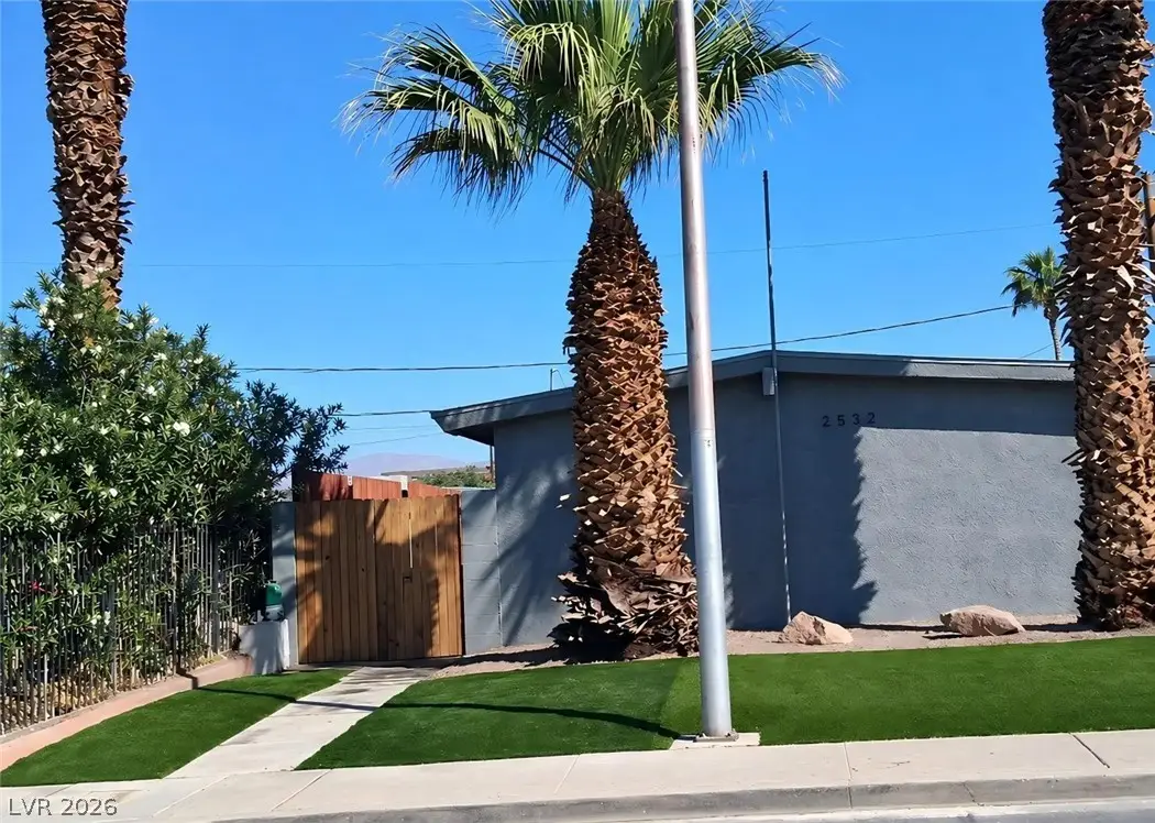 2532 Flower Avenue, North Las Vegas, NV 89030 - #1