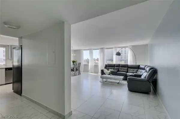 205 E Harmon Avenue #511, Las Vegas, NV 89169