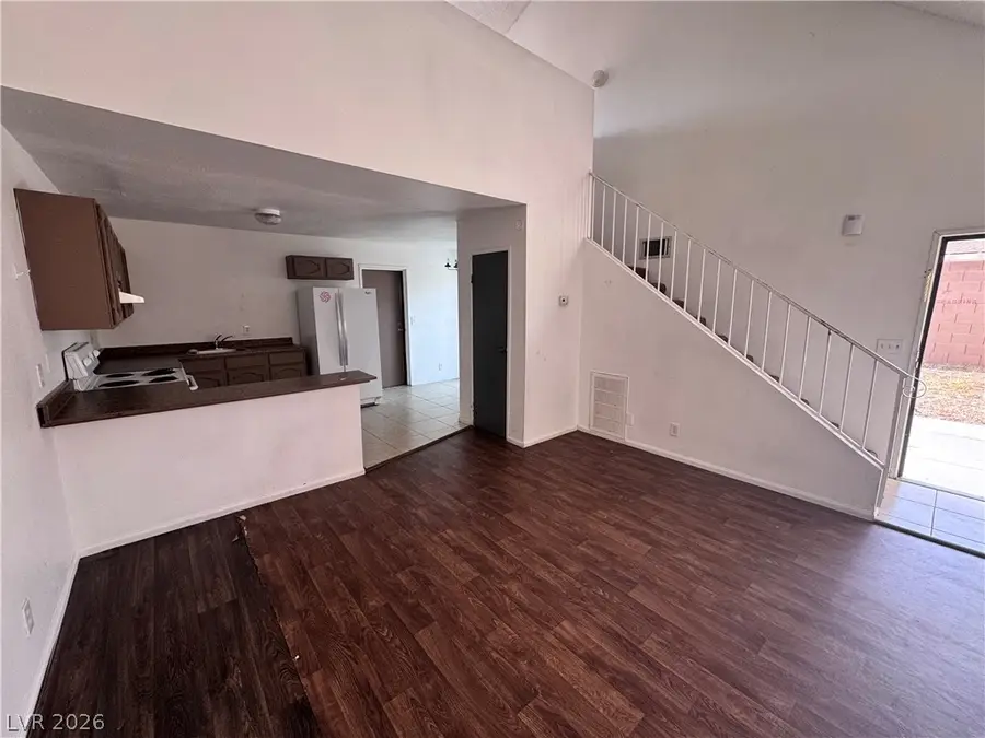 5245 Golden Lane, Las Vegas, NV 89119 - #3