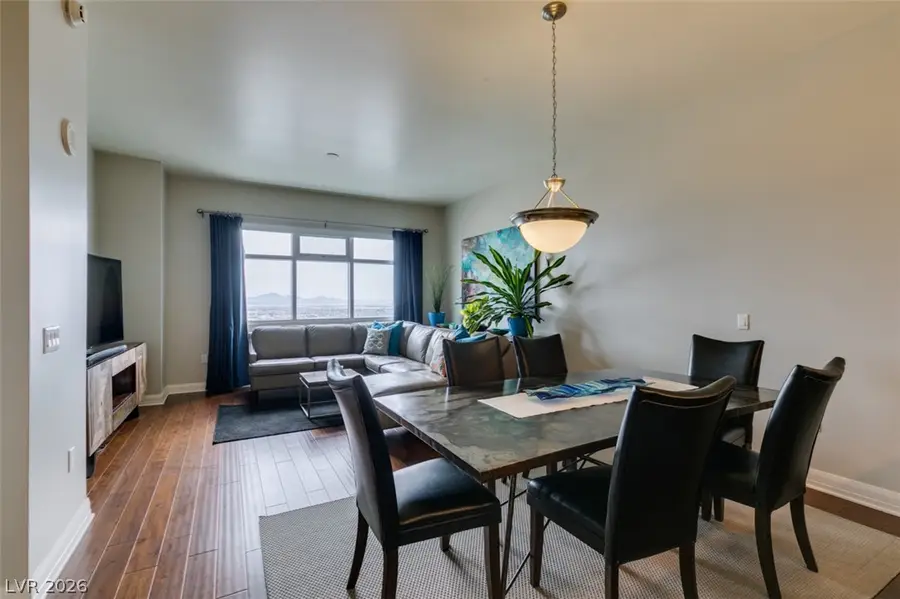150 Las Vegas Boulevard #2115, Las Vegas, NV 89101 - #3