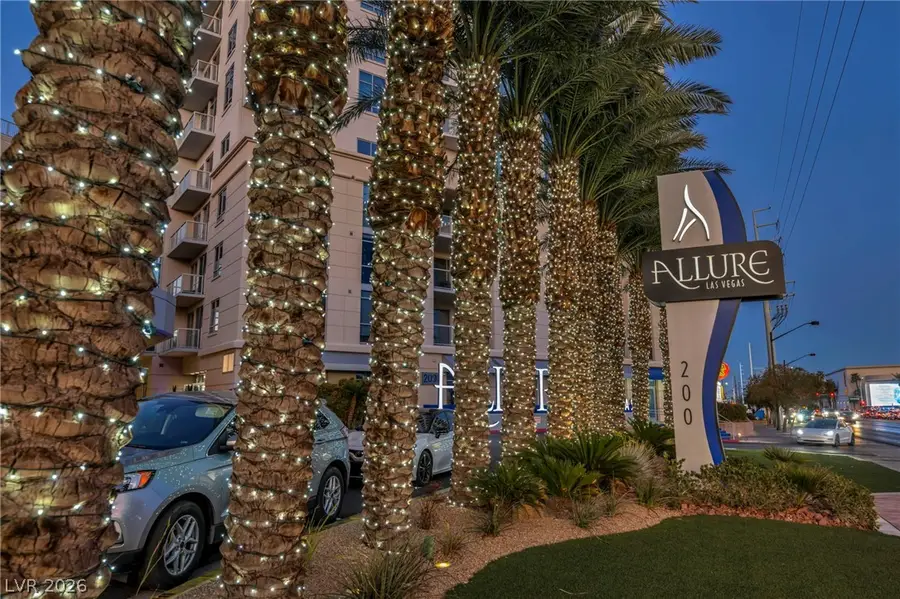 200 W Sahara Avenue #2709, Las Vegas, NV 89102 - #2