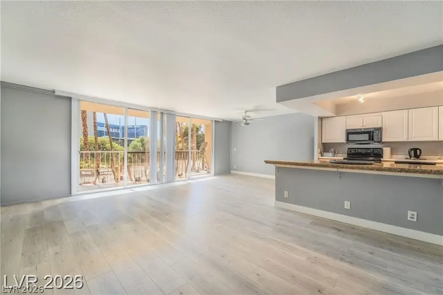 205 E Harmon Avenue #409, Las Vegas, NV 89169 - #2