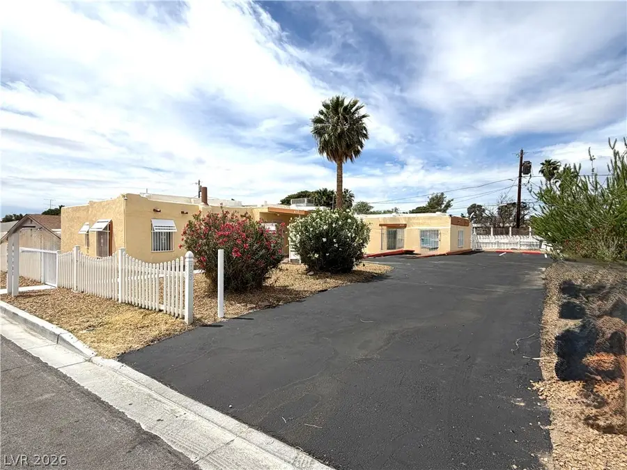 408 Vandalia Street, Las Vegas, NV 89106 - #2