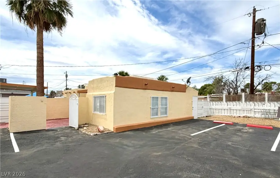 408 Vandalia Street, Las Vegas, NV 89106 - #3