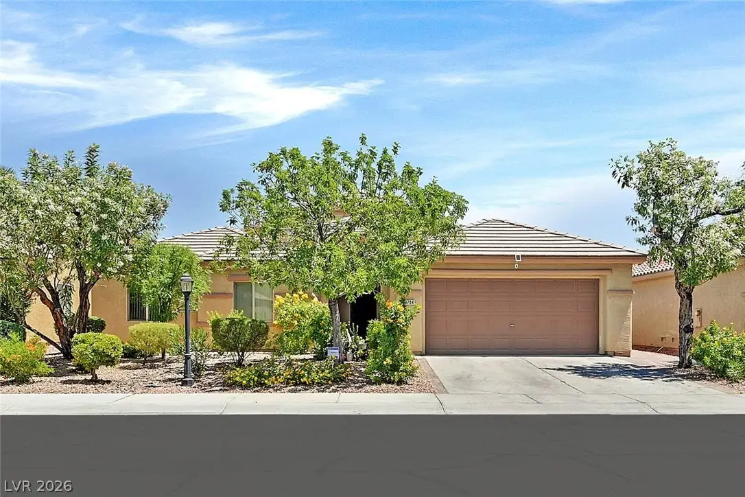 3704 Waynesvill Street, Las Vegas, NV 89122 - #1