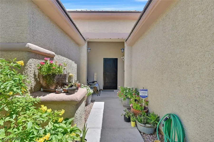 3704 Waynesvill Street, Las Vegas, NV 89122 - #3