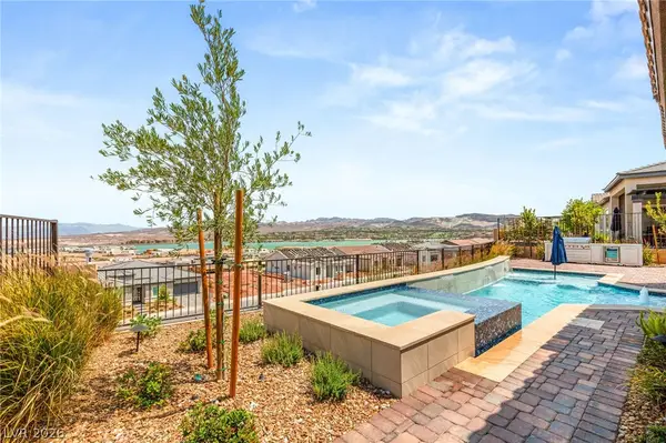 160 Stone Mesa Court, Henderson, NV 89011