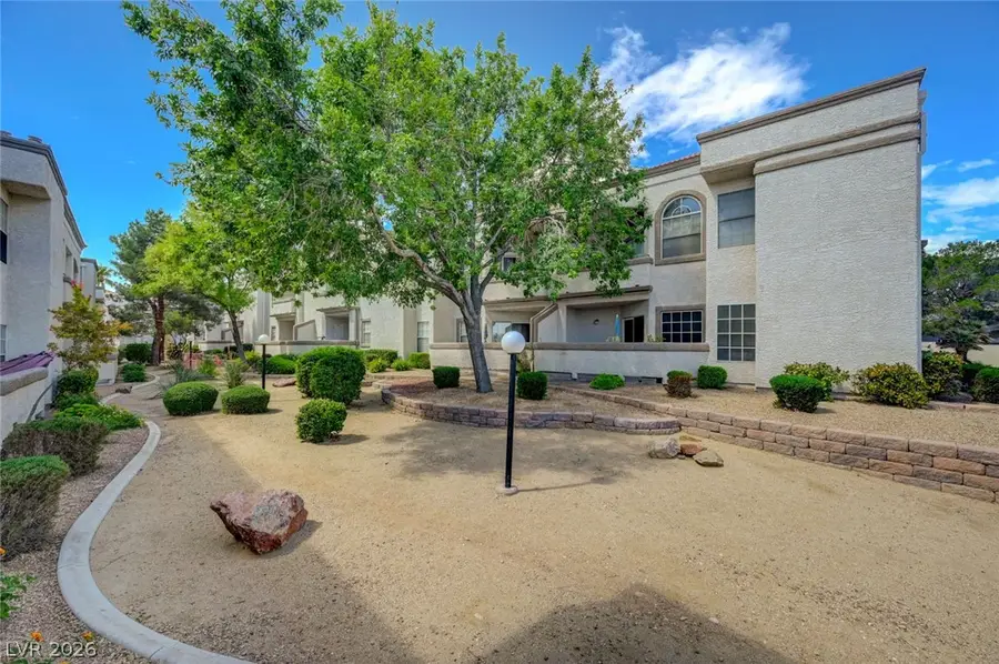 3150 Soft Breezes Drive #2209, Las Vegas, NV 89128 - #2