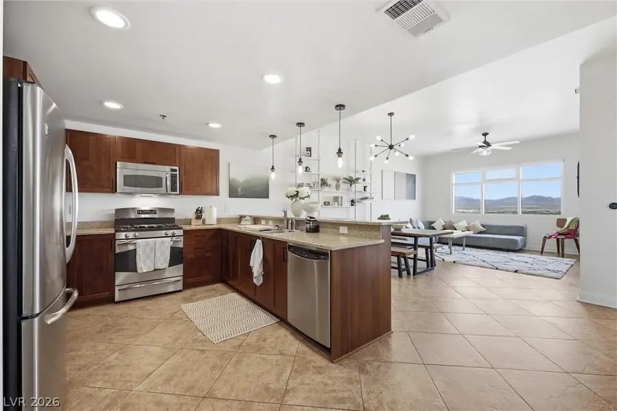 150 Las Vegas Boulevard #2004, Las Vegas, NV 89101 - #2