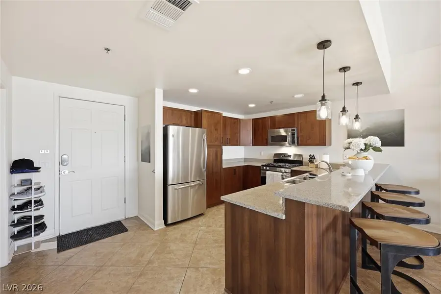 150 Las Vegas Boulevard #2004, Las Vegas, NV 89101 - #3