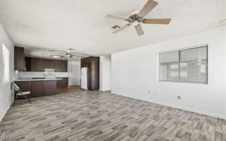 1410 W Amarillo Avenue, Pahrump, NV 89048 - #3