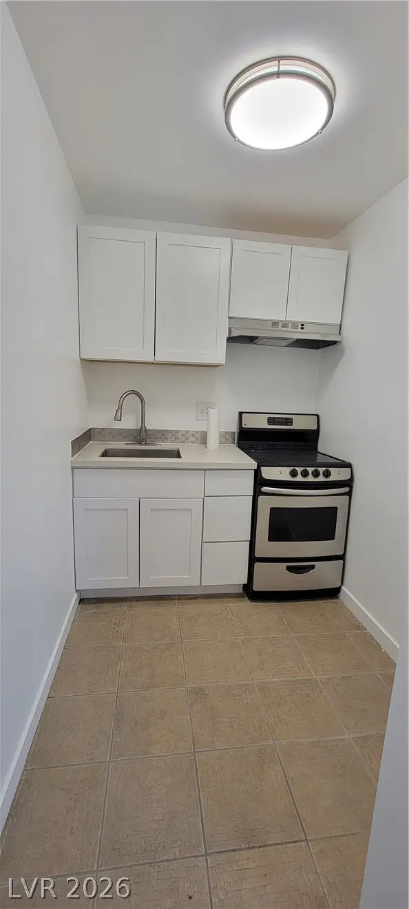 4600 Paradise Road #17, Las Vegas, NV 89169 - #3