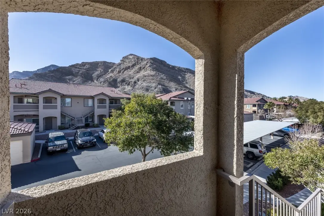 3320 Cactus Shadow Street #204, Las Vegas, NV 89129 - #1