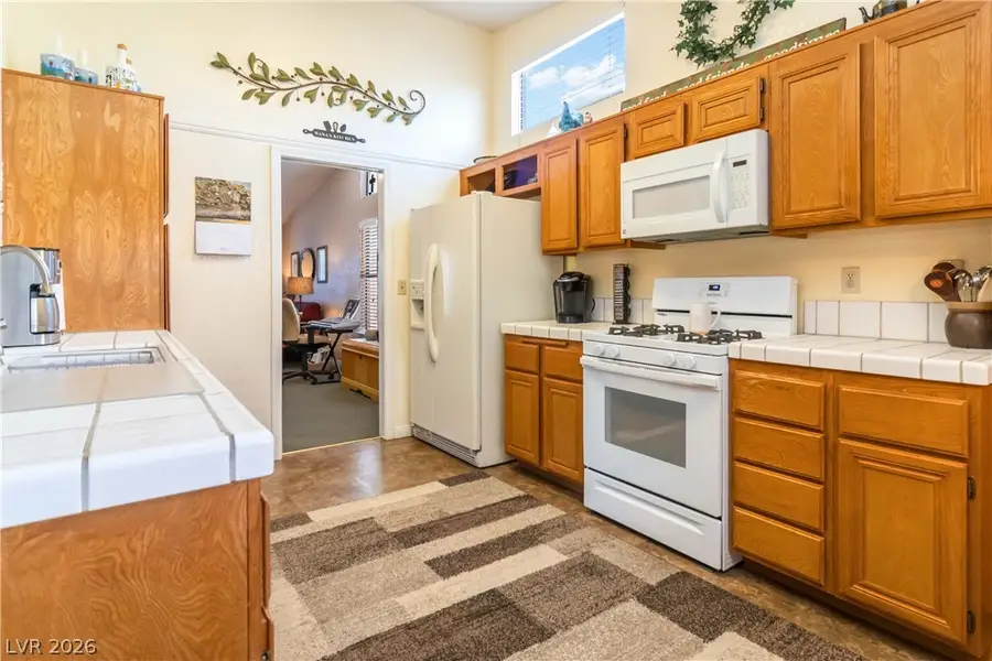 3012 Nutwood Street, Las Vegas, NV 89108 - #3