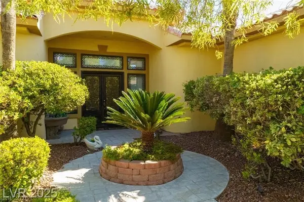 4554 Blue Mesa Way, Las Vegas, NV 89129