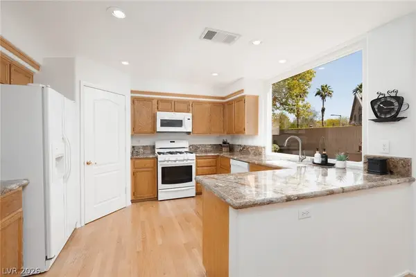 1720 Plata Pico Drive, Las Vegas, NV 89128