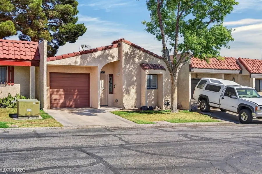 5519 Hobble Creek Drive, Las Vegas, NV 89120 - #2
