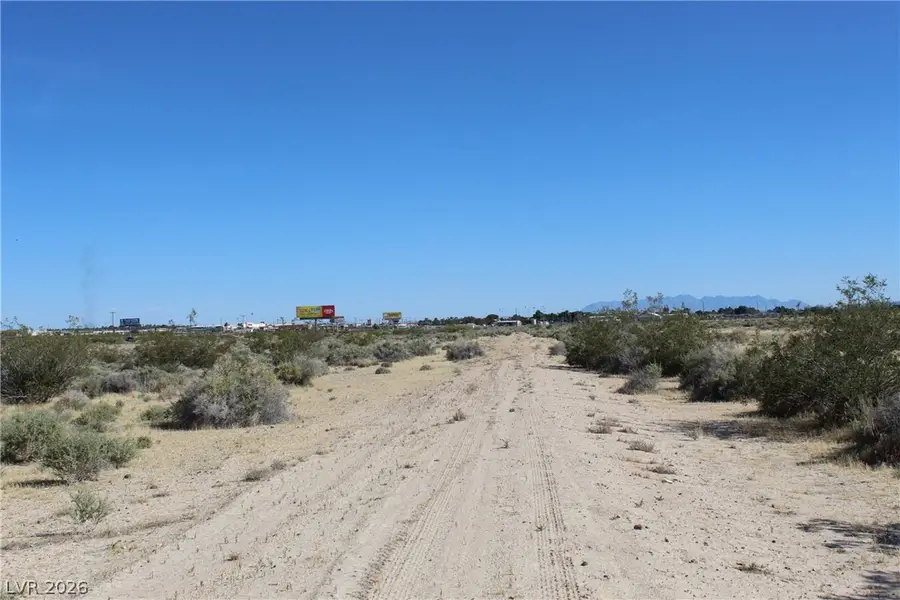 921 N Delta Street, Pahrump, NV 89060 - #3