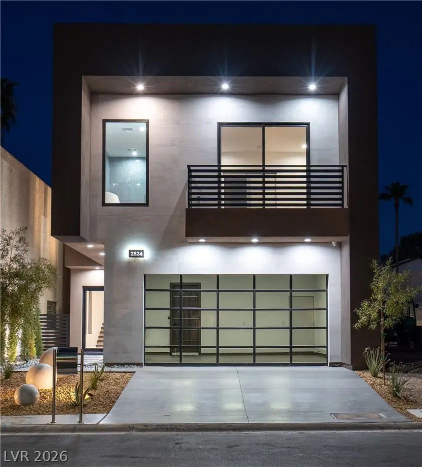 2824 Queens Courtyard Drive, Las Vegas, NV 89109 - #1