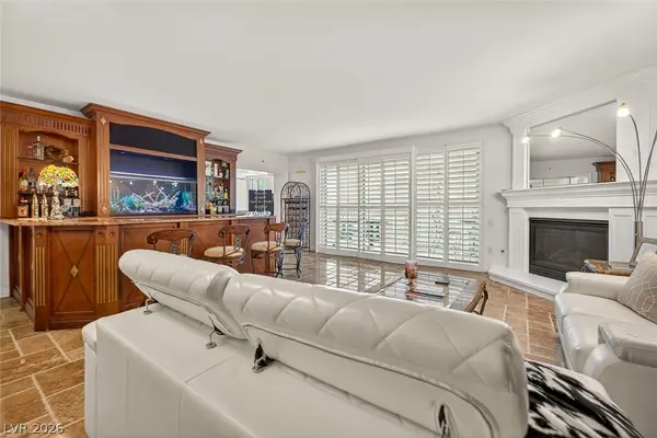 2747 Paradise Road #501, Las Vegas, NV 89109