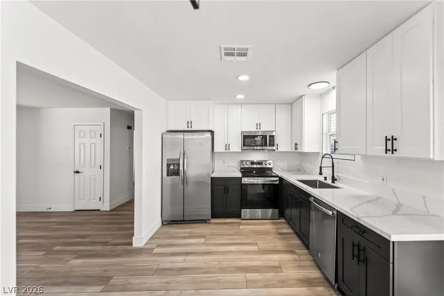 4939 E Colorado Avenue, Las Vegas, NV 89104 - #3