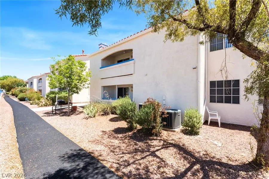 2725 S Nellis Boulevard #1086, Las Vegas, NV 89121 - #2