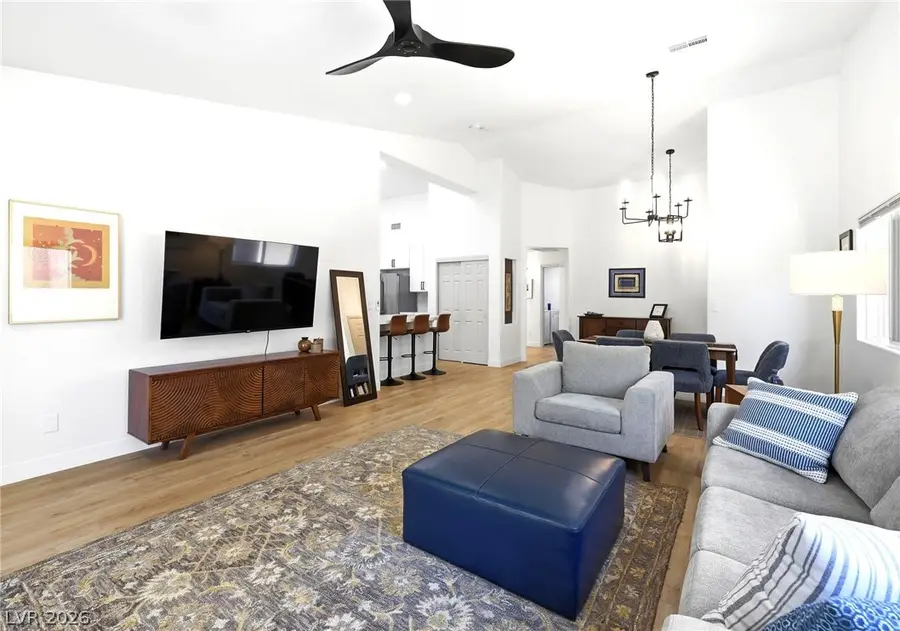 909 Majestic Oak Street, Las Vegas, NV 89145 - #2
