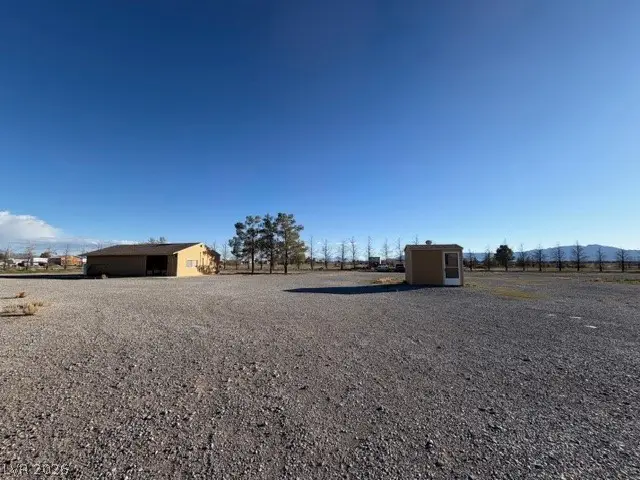 621 W Mesquite Avenue, Pahrump, NV 89060 - #3