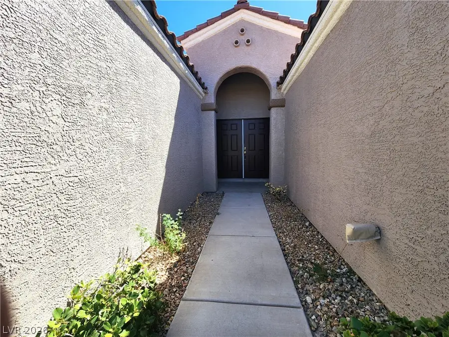 517 Pearberry Avenue, Las Vegas, NV 89183 - #3