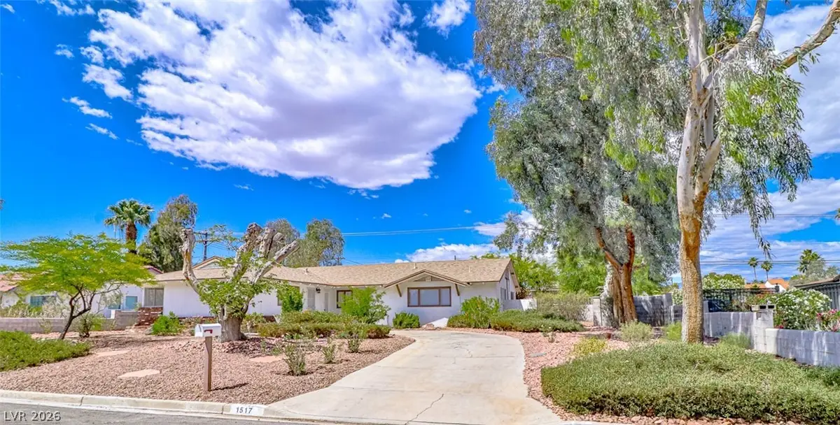 1517 Bryn Mawr Avenue, Las Vegas, NV 89102 - #1