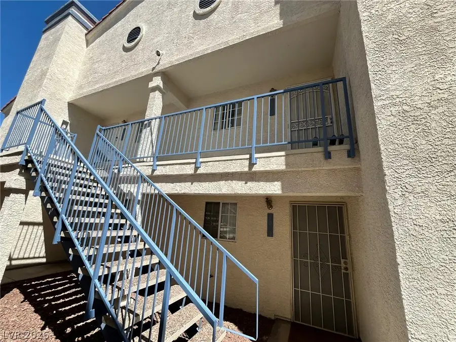 2725 S Nellis Boulevard #2060, Las Vegas, NV 89121 - #2