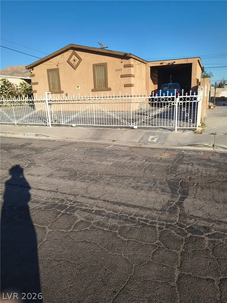 6023 Great Smoky Avenue, Las Vegas, NV 89156 - #1