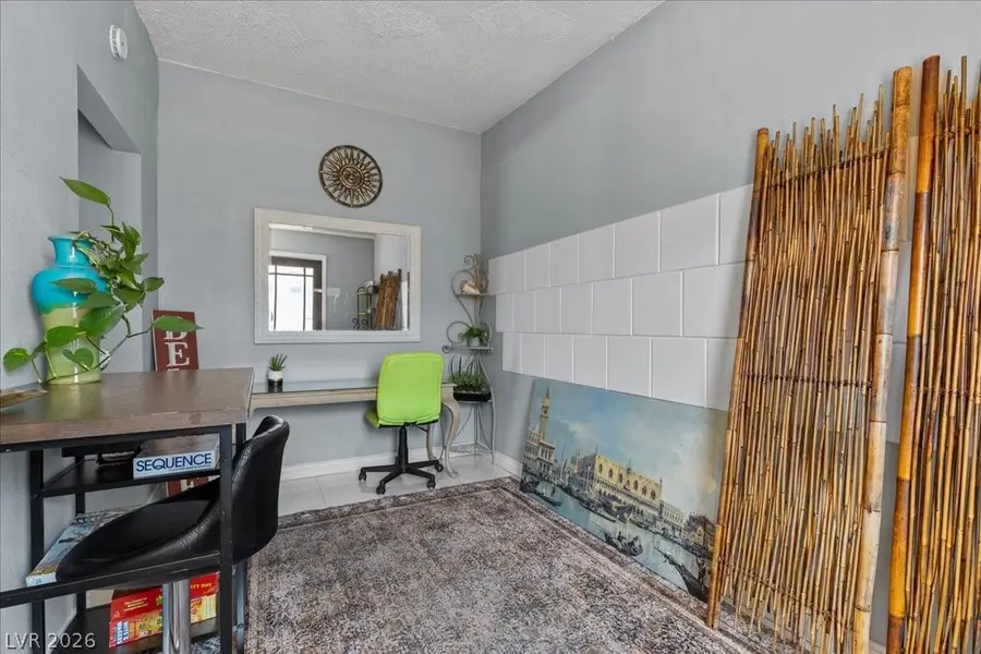 5333 Longridge Avenue, Las Vegas, NV 89146 - #3