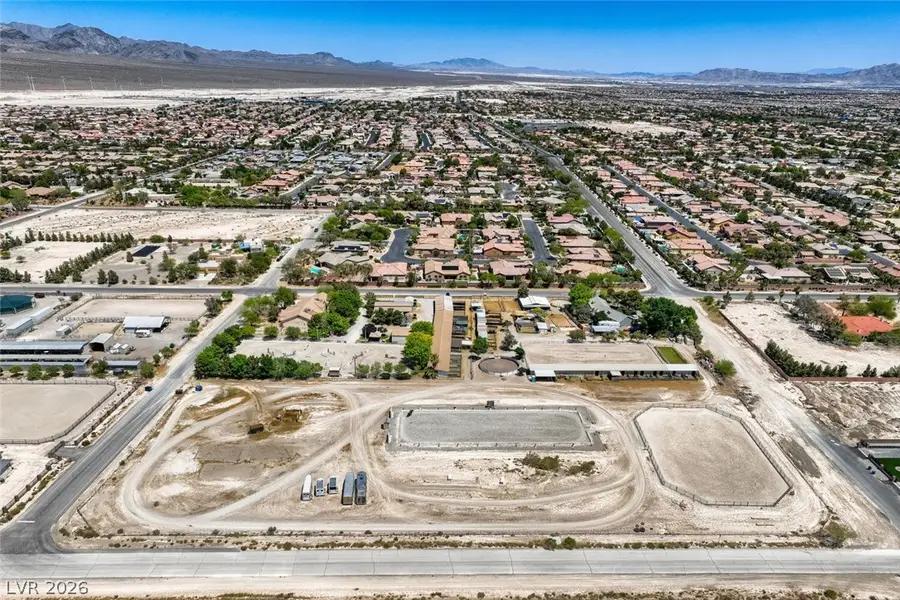 2 Acres Horse & Torrey Pines, Las Vegas, NV 89131 - #2
