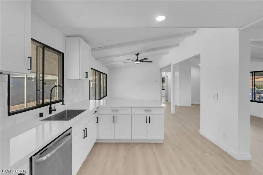 3421 Ewa Beach Drive, Las Vegas, NV 89122 - #2