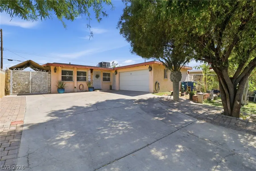 3601 Chevy Chase Avenue, Las Vegas, NV 89110 - #2