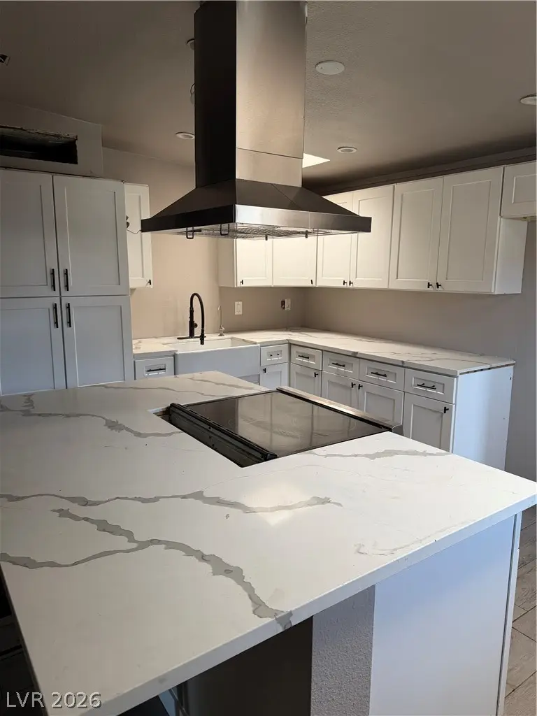 5062 Blanton Drive, Las Vegas, NV 89122 - #3