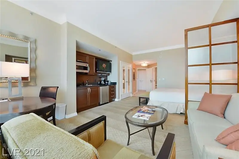 135 E Harmon Avenue #1804, Las Vegas, NV 89109 - #1
