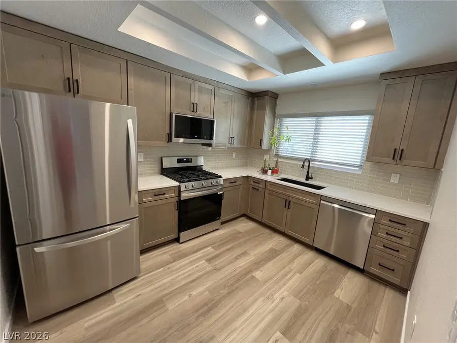 8912 Meadowood Drive, Las Vegas, NV 89134 - #2