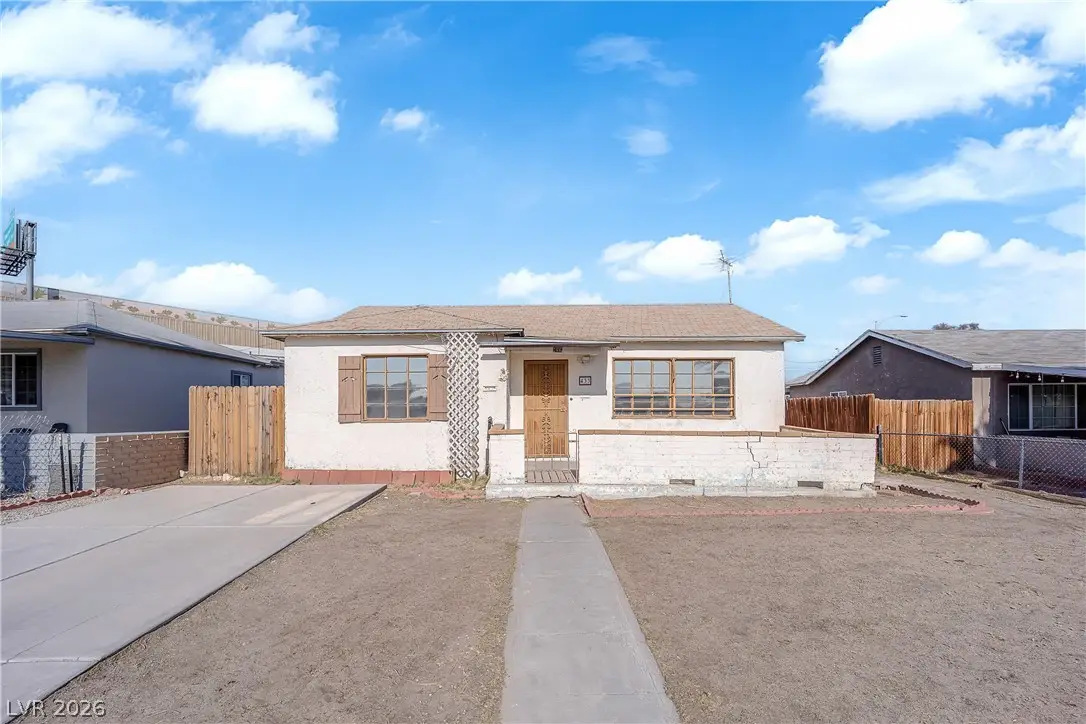 433 N 10th Street, Las Vegas, NV 89101 - #1