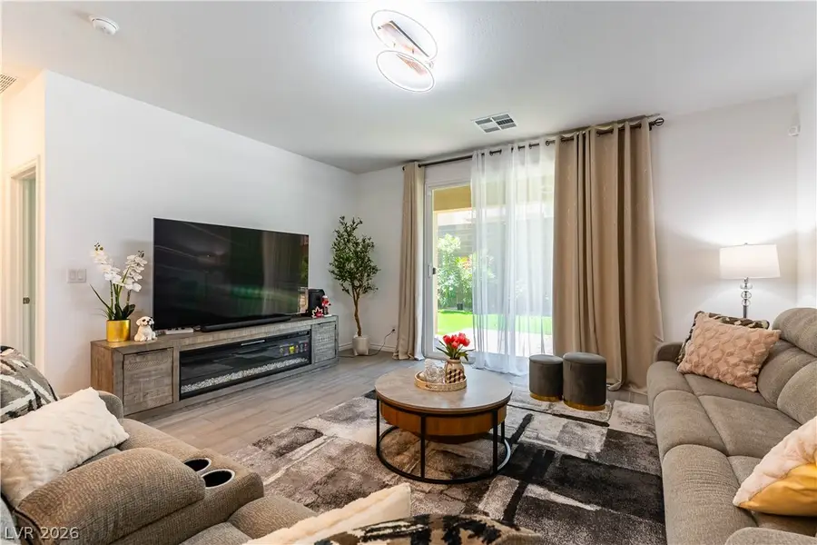 6807 Bayou Hollow Avenue, Las Vegas, NV 89156 - #2
