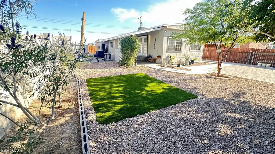 6187 Yellowstone Avenue, Las Vegas, NV 89156 - #2