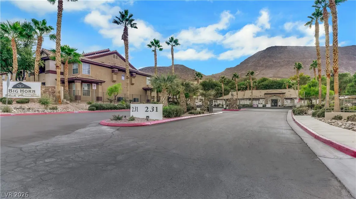 231 W Horizon Ridge Parkway #814, Henderson, NV 89012 - #1