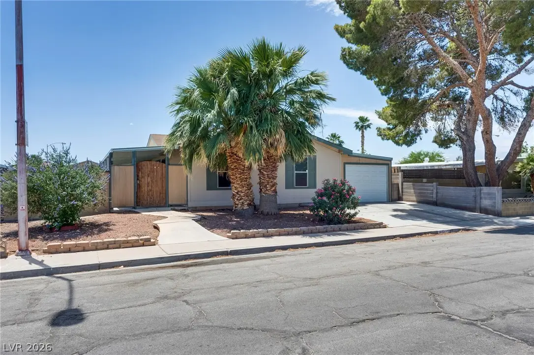 5423 N Sir Richard Drive, Las Vegas, NV 89110 - #1