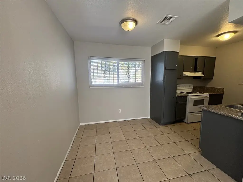 2504 E Mesquite Avenue, Las Vegas, NV 89101 - #1