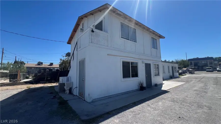 416 N 15th Street, Las Vegas, NV 89101 - #2