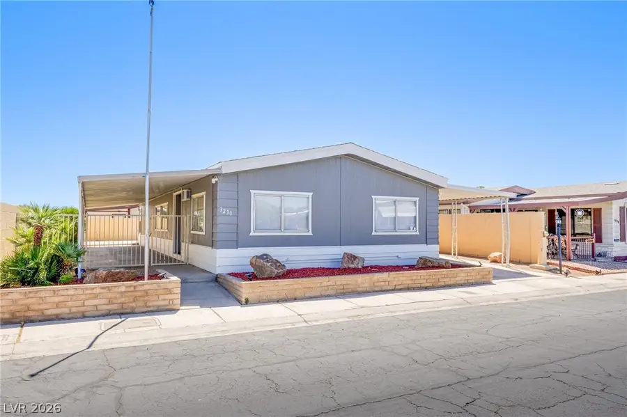 3230 La Barca Lane, Las Vegas, NV 89122 - #3