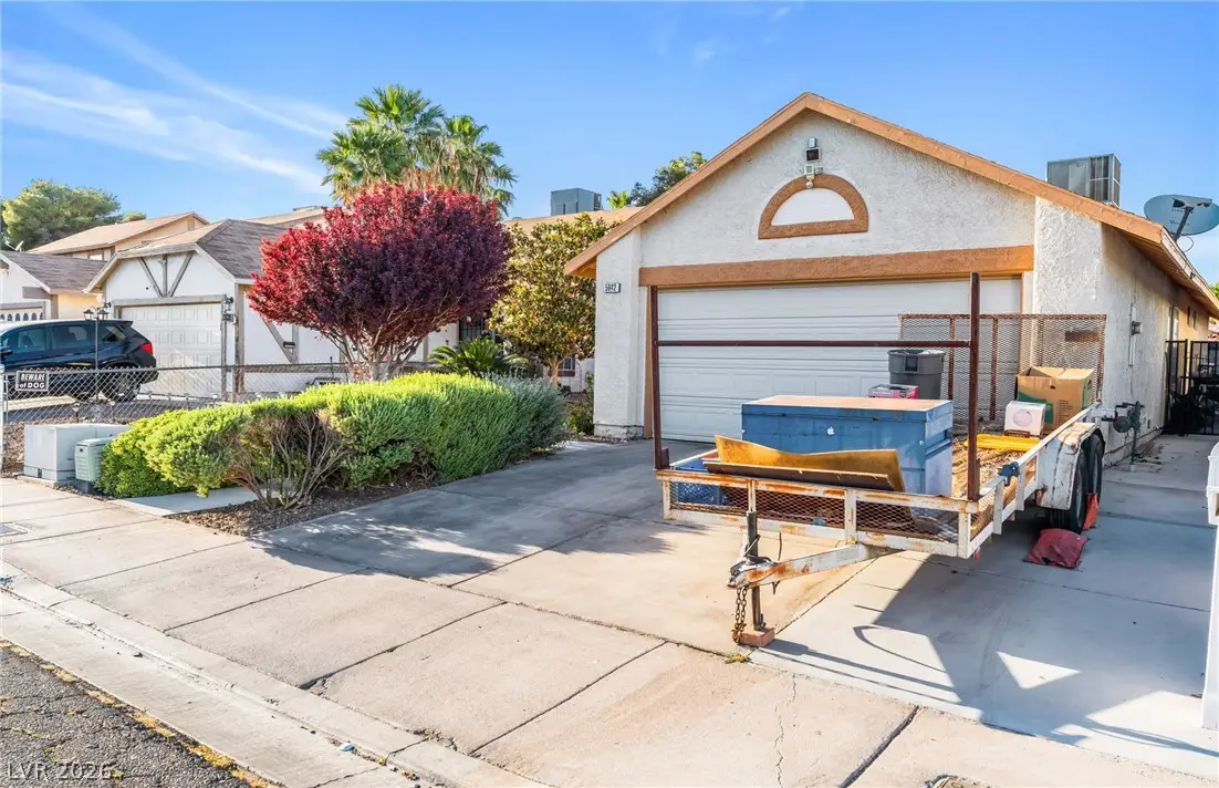 5942 Whispering Pine Avenue, Las Vegas, NV 89142 - #1